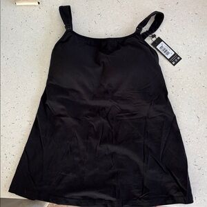 New with tags Kindred Bravely Black Nursing Tank Sz small